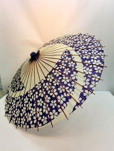 Photo1: Japanese umbrella bull's-eye Bangasa Wagasa bamboo arabesque design sakura navy