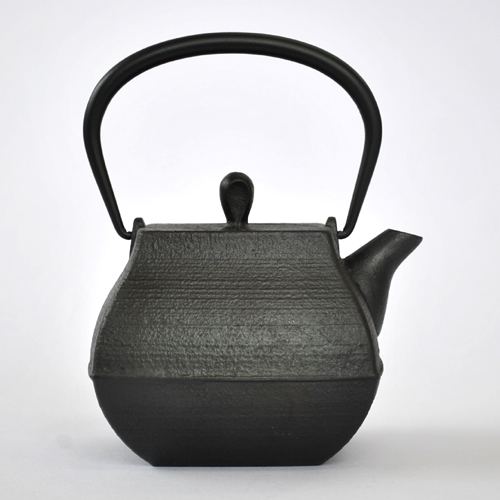 ITCHU-DO SEKITEI Japanese Cast Iron tea Kettle Nambu Tetsubin 800ml -  tablinstore