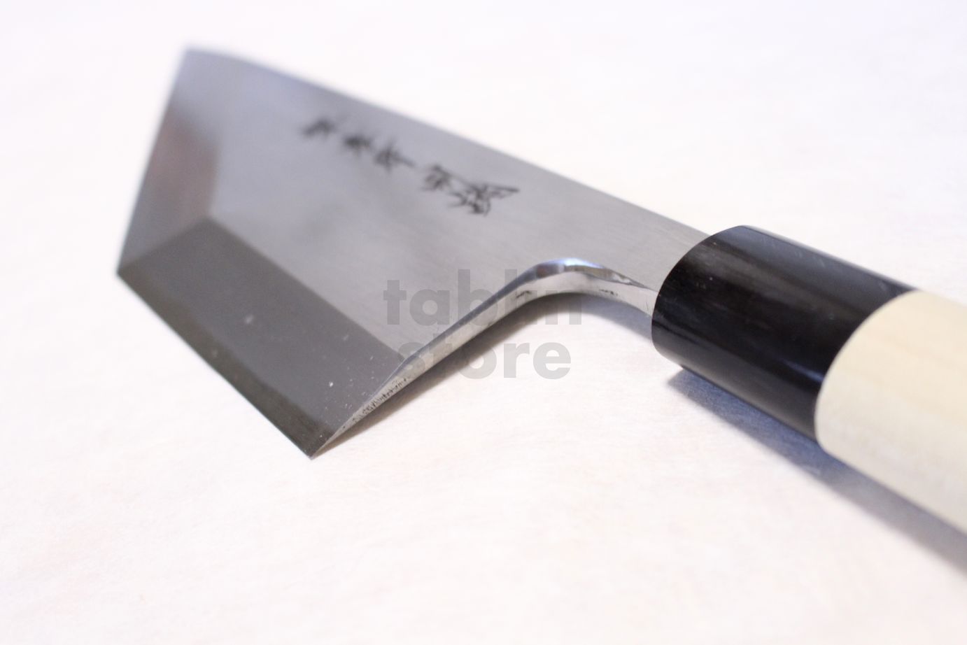 The Epitome of Japanese Knives! Yamawaki Cutlery: Leading the World of  ｜Made in Japan products BECOS