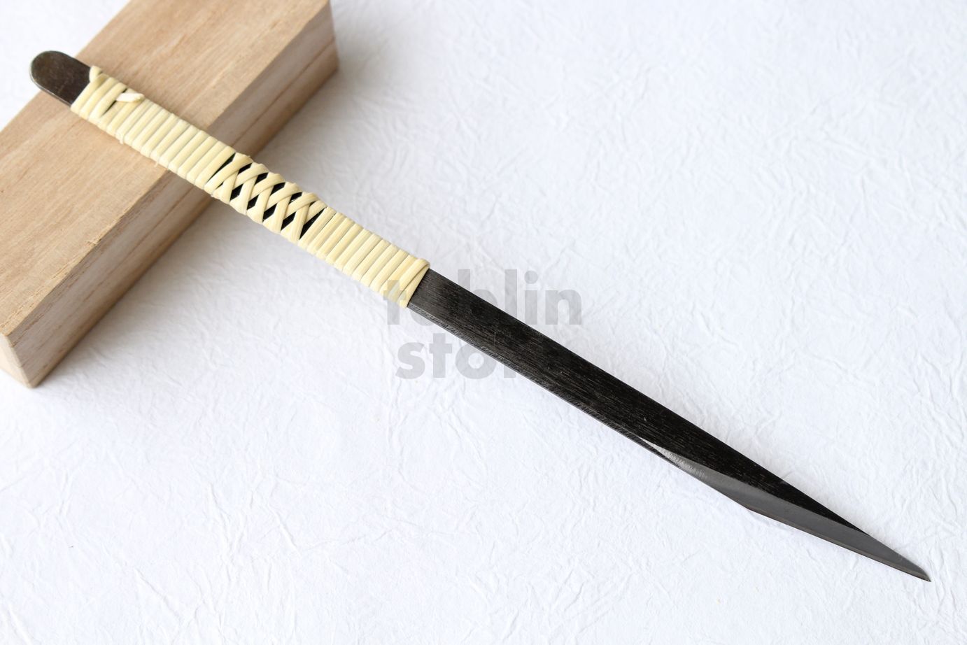 Japanese Thin Knife